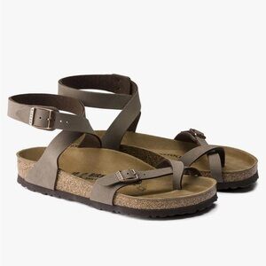 Birkenstock Women's Yara Oiled Leather Flat Size 39